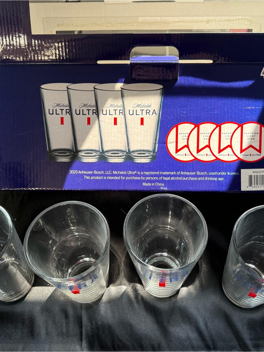 Michelob ULTRA 16 floz Clear Pint Glasses with Cork Coasters  - Set of 4.